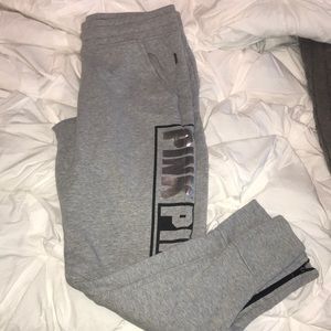 Women’s joggers